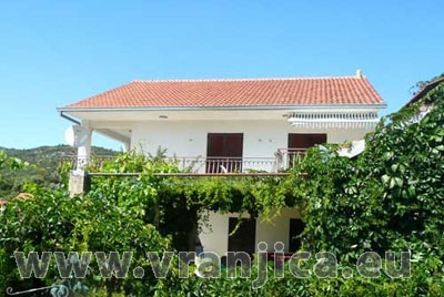 https://www.vranjica.cz/penziony/apartman-bosa-vinisce1571360890L.jpg