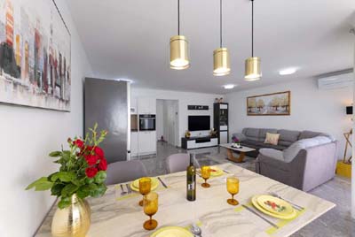 https://www.vranjica.cz/penziony/apartman-sole-kastela1715513910L.jpg